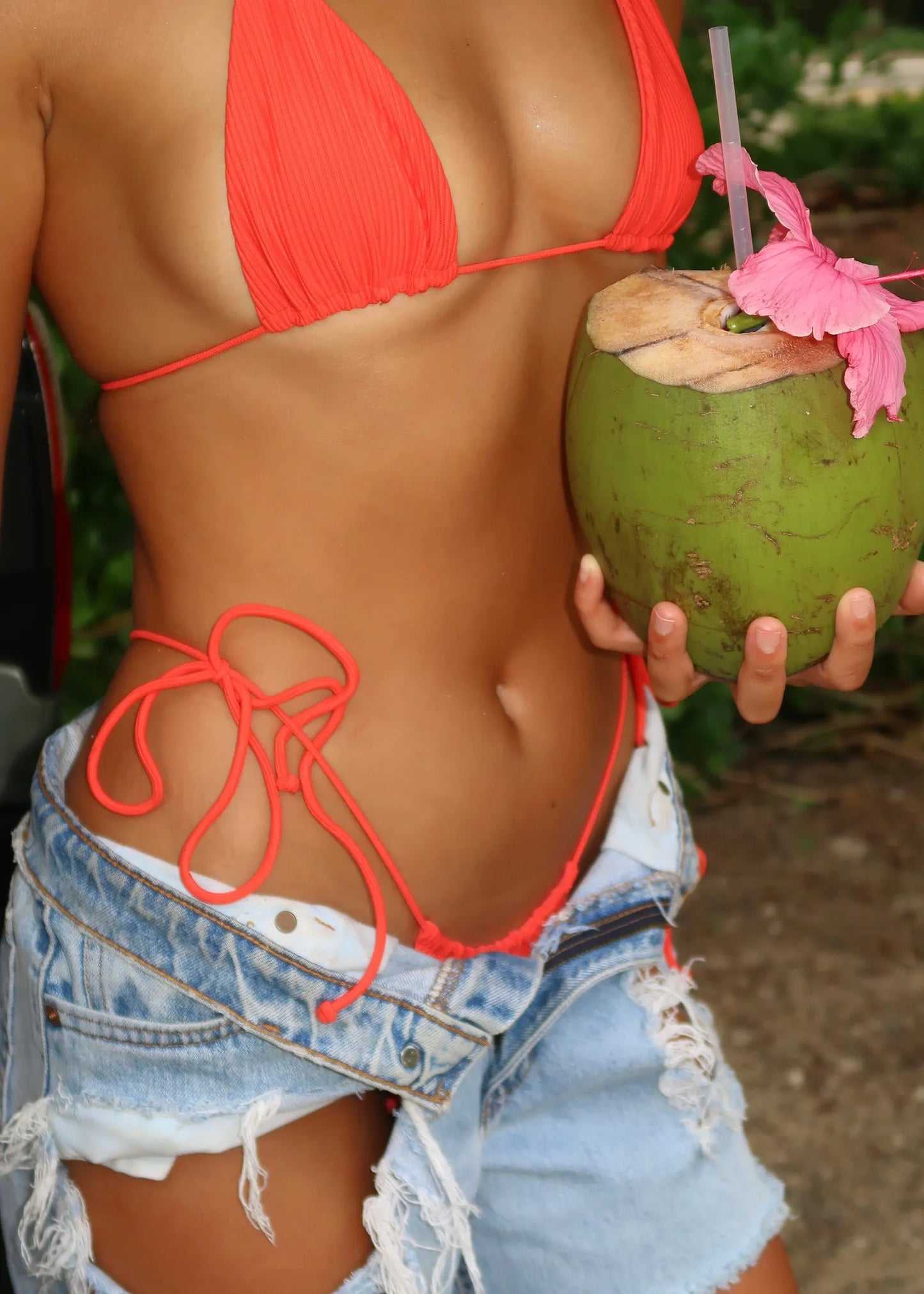 Hot Lava Lei-Lei Bottom